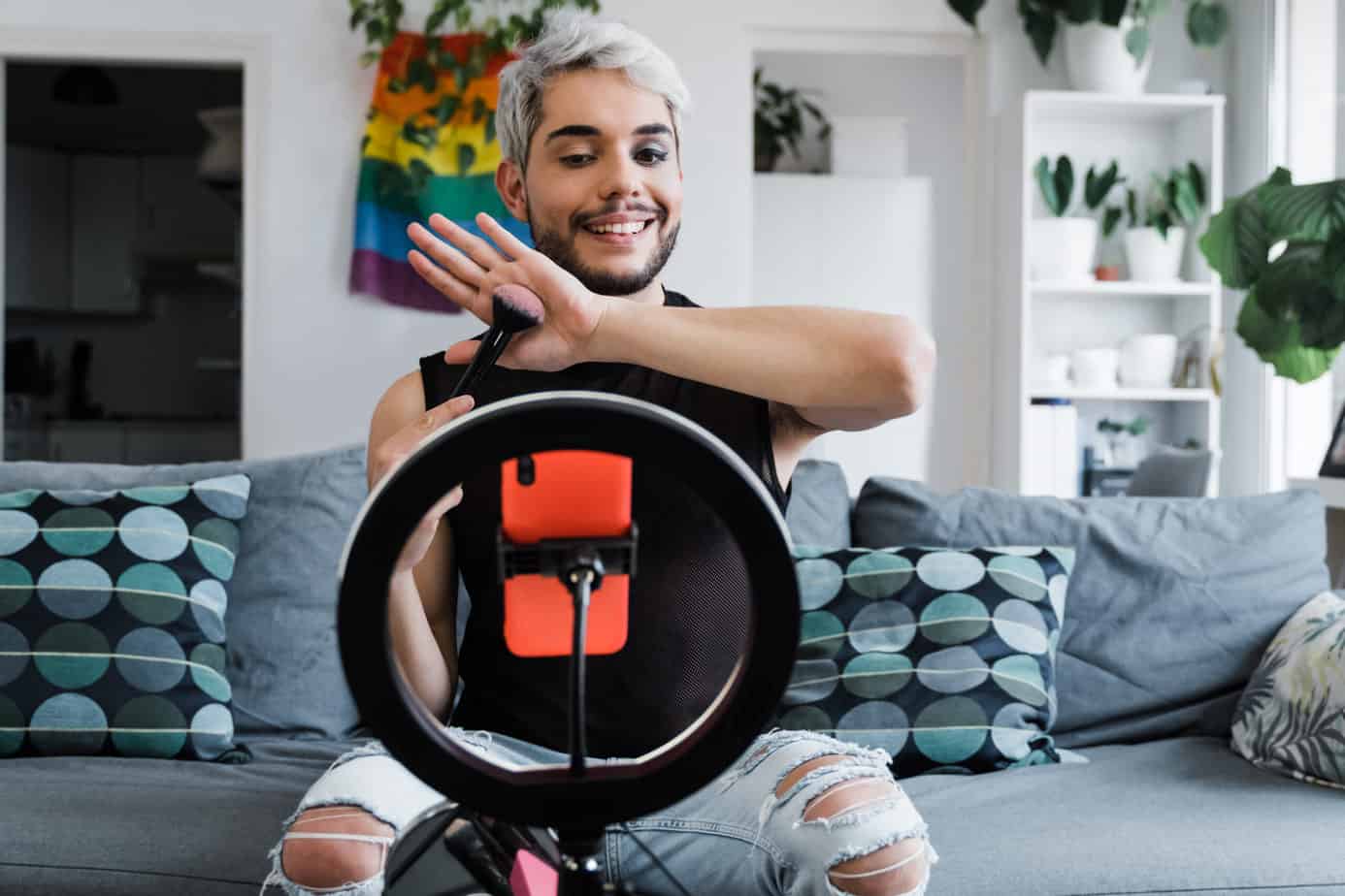 youtubeur avec 100 000 abonnés
