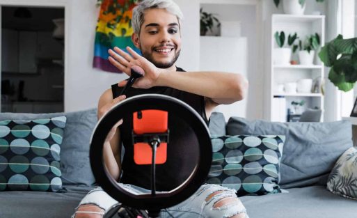 youtubeur avec 100 000 abonnés